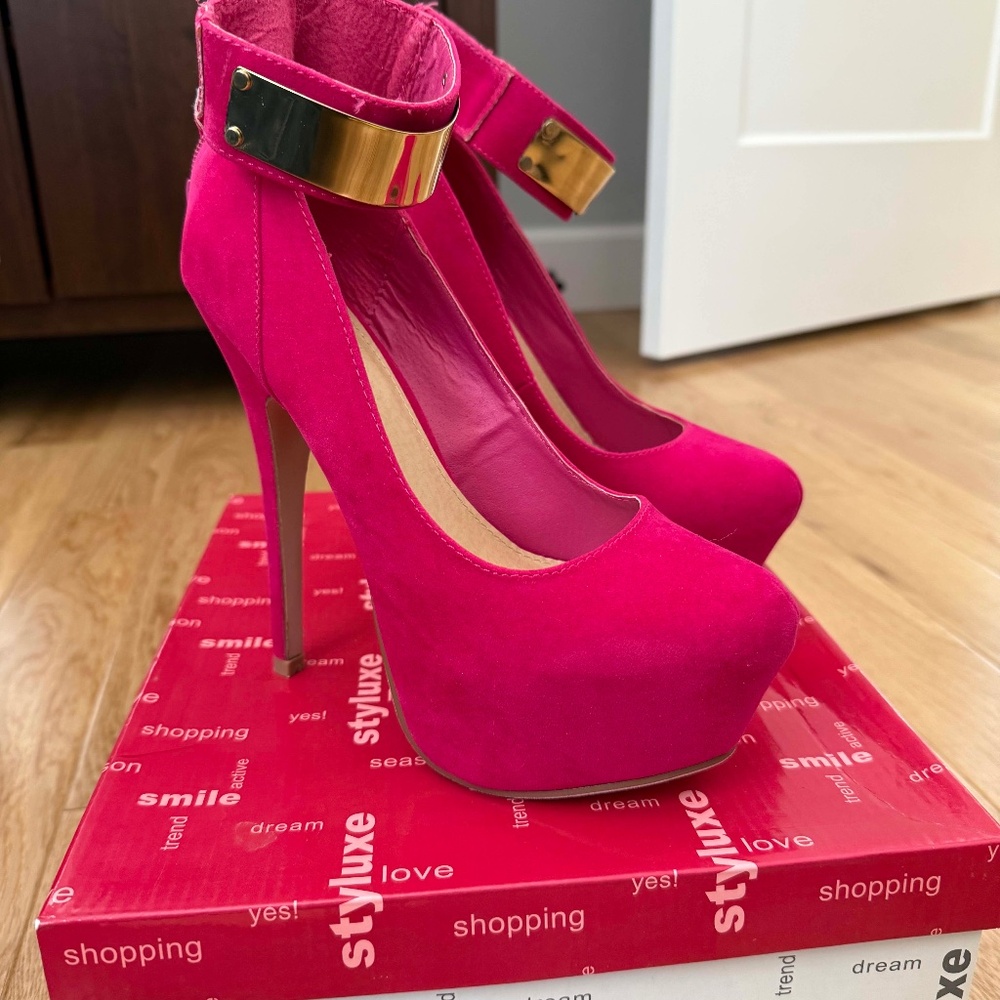 Sexy Pink Heel Women's Shoes size 7